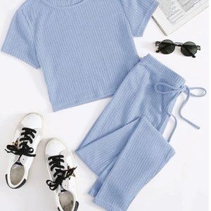 NWOT Rib-Knit Baby Blue Tee and Tie Waist Leggings Set M